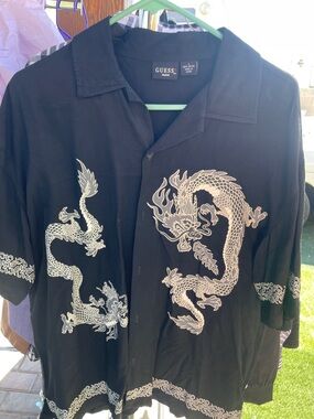 GUESS Black Button-Front Shirt with White Dragon Print